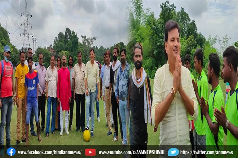 राकेश आस्तिक मेमोरियल फूटबॉल टूर्नामेंट का उद्घाटन