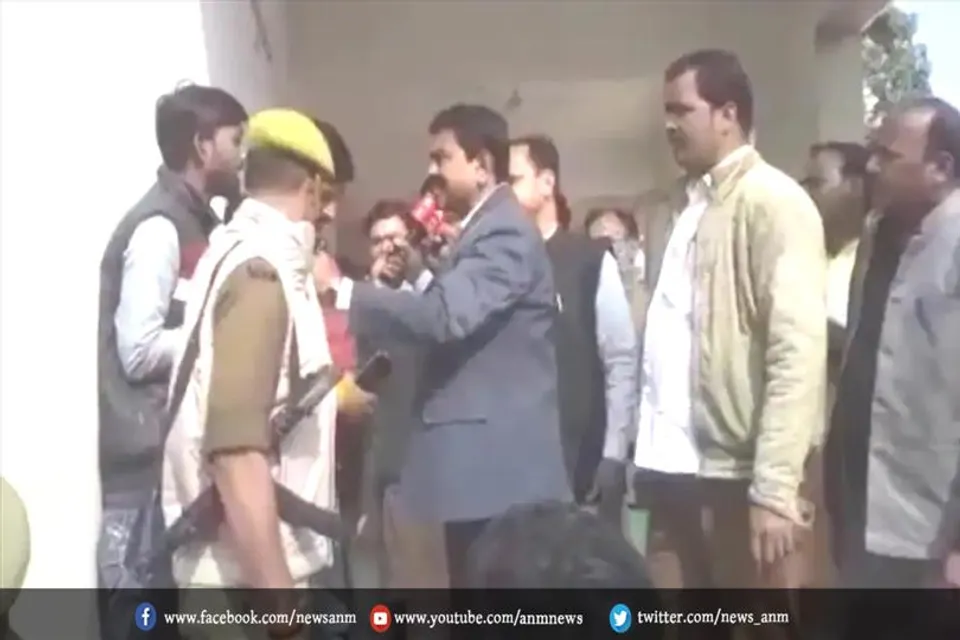 बेटे पर सवाल किया तो भड़के गृह राज्य मंत्री अजय मिश्र