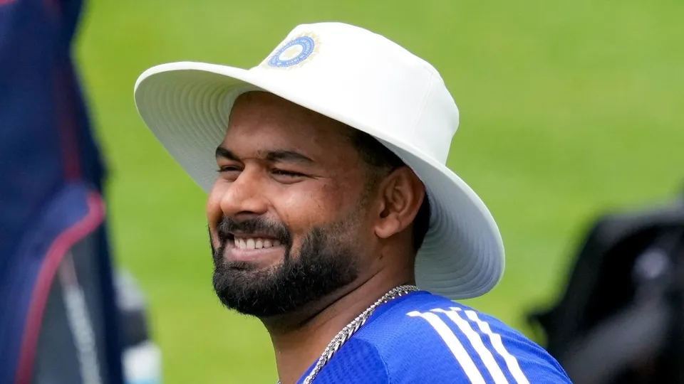 Rishabh Pant opens up on talking to himself while batting