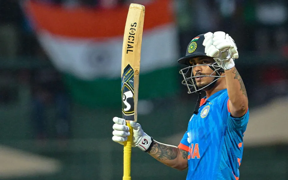 'Cometh the hour Cometh the man' - Fans praise Ishan Kishan for his fighting half century against Pakistan in Asia Cup 2023