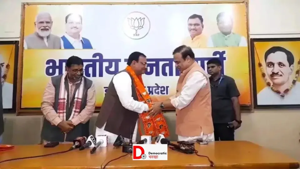 मनोज सिन्हा ने थामा BJP का हाथ