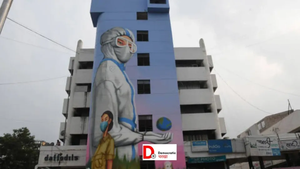 मौर्या लोक में पार्किंग