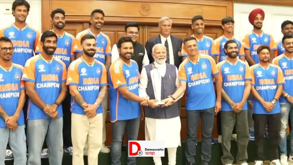पीएम मोदी से मिली टीम इंडिया