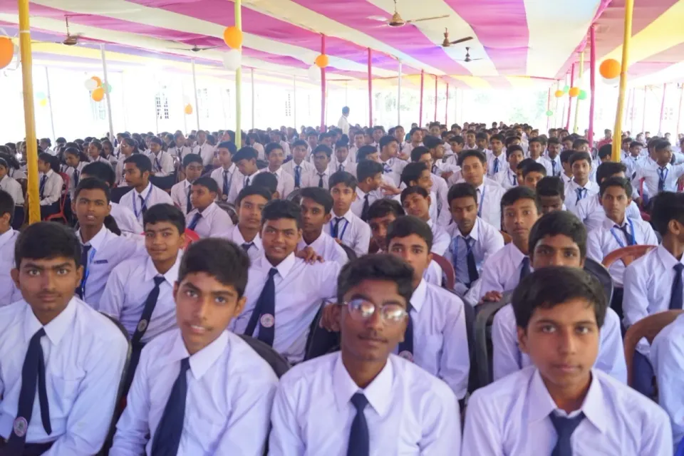 सिमुलतला आवासीय विद्यालय में नामांकन की प्रक्रिया शुरू