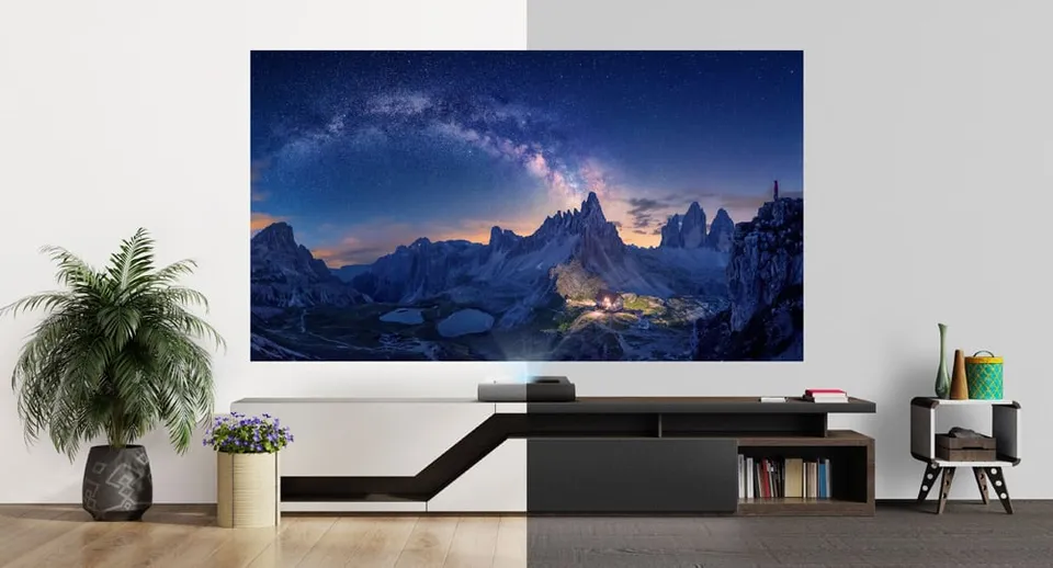 ViewSonic X2000L/B-4K Ultra Short Throw Smart Laser Projectors