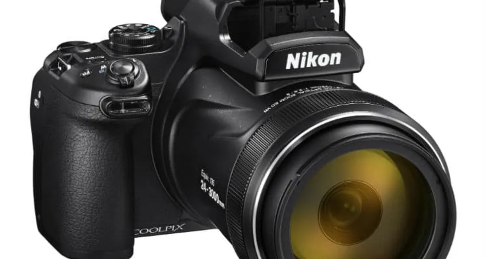 World of Close-Up Perfection with the New Nikon COOLPIX P1000