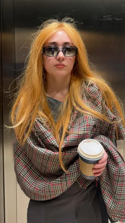 aesthetic girl