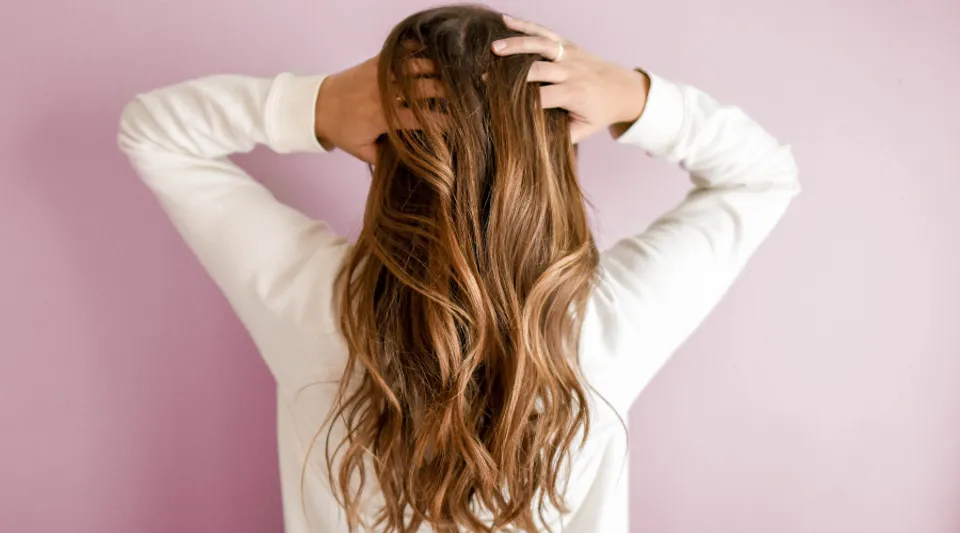 Scalp Being Flaky? Here Are Best Anti-Dandruff Treatments To Try