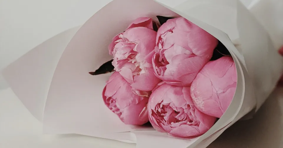 Peony-based Fragrances For the Floral Scent Lover