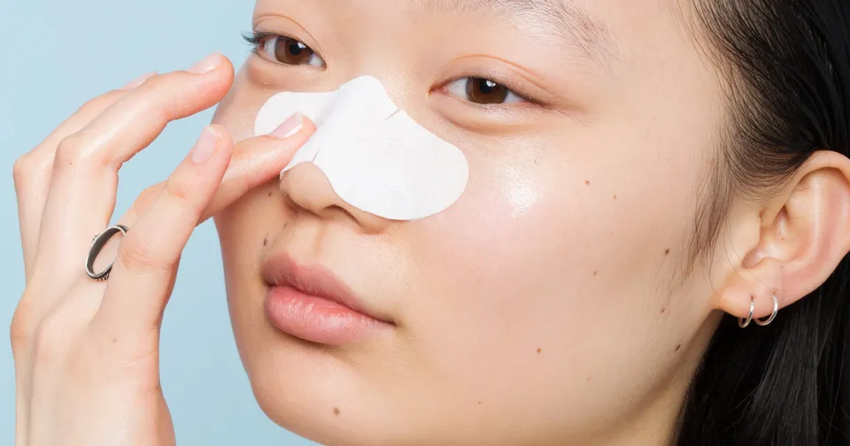 Can Pore Strips Do The Skin More Harm Than Good? Dermatologists Help Us Investigate