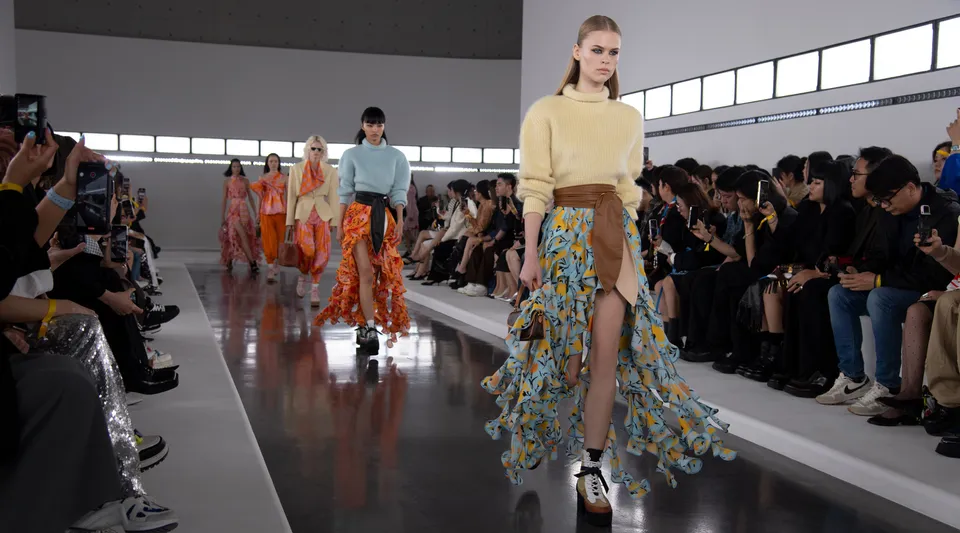 ELLE Fashion: A Fusion Of Cultures With Louis Vuitton's Pre-Fall 2024 Collection