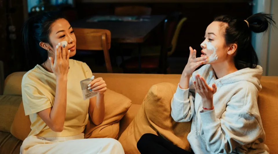ELLE 5ves: Sleeping Masks To Wake Up With Glowing Skin