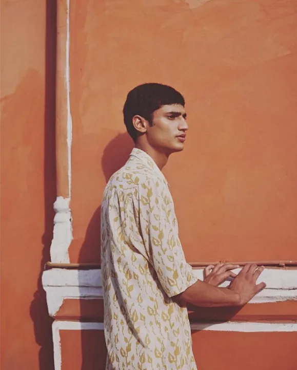 Do we need a new â€œGoa shirtâ€� for men?
