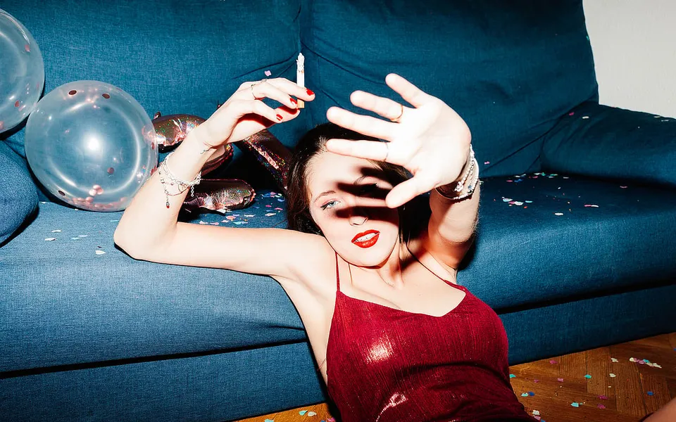 Easy hacks to prevent hungover skin after a night of excessive drinking