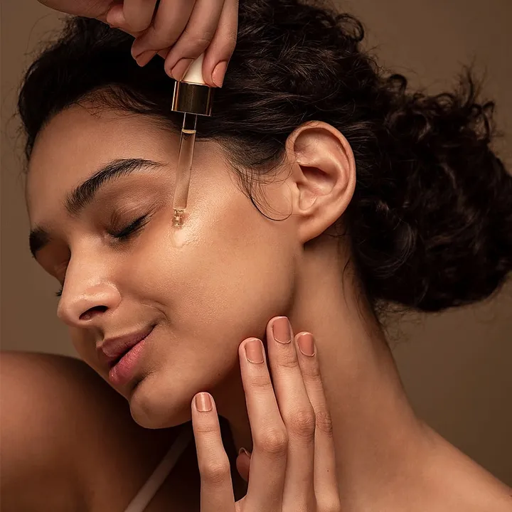 Should those with oily skin use face oils? The experts say yes