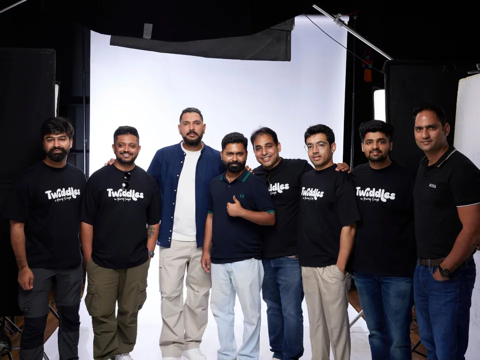 Yuvraj Singh Twiddles