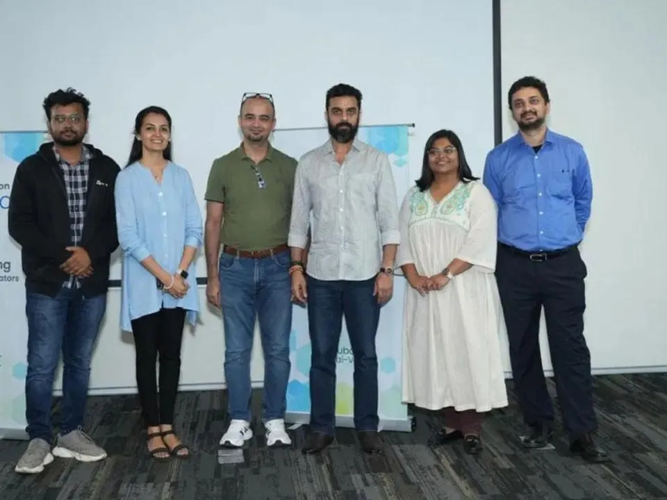 Viral-Hub incubator