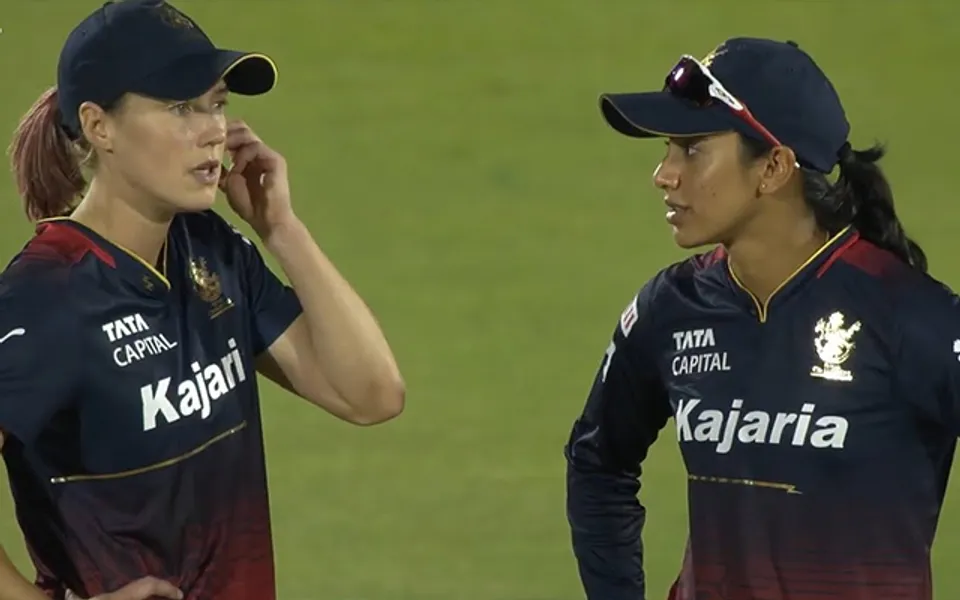 Ellyse Perry and Smriti Mandhana (Source - Twitter)