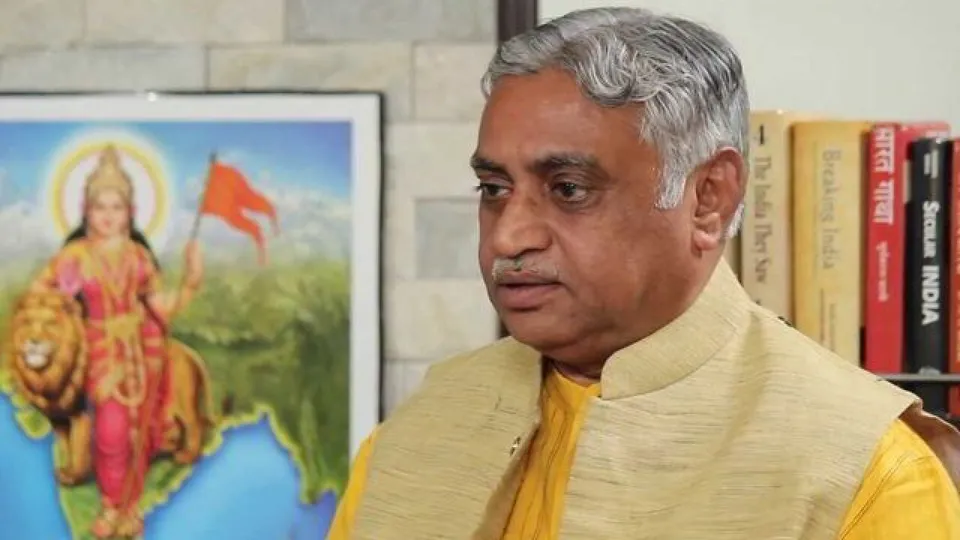 Manmohan Vaidya.jpg