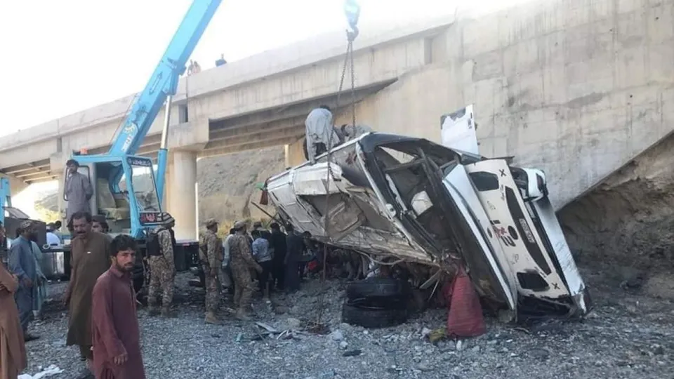 Washuk Balochistan Bus Accident
