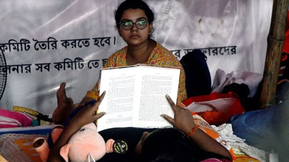 Junior Doctors continue their 'Indefinite hunger strike