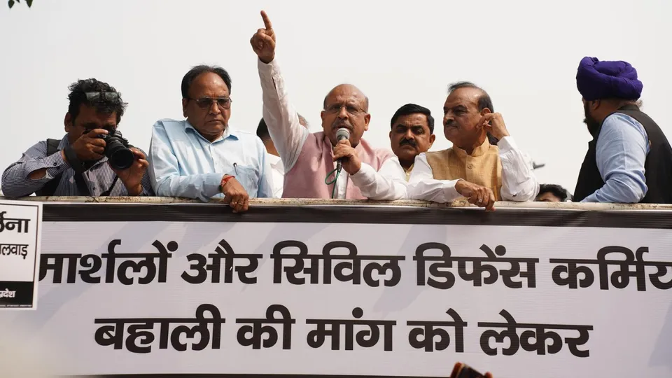 Delhi BJP leader Vijender Gupta protest at CM Atishi's residence, in New Delhi
