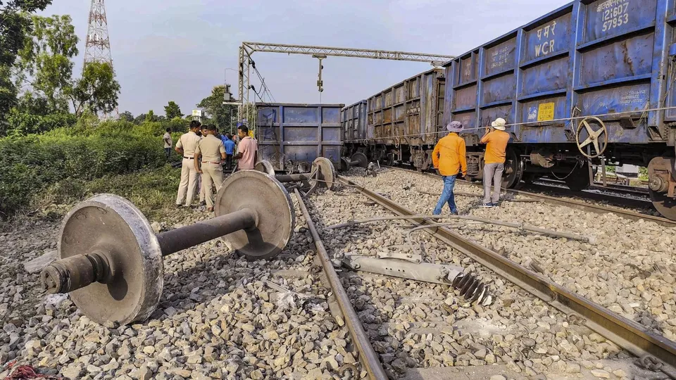 Peddapalli Good Train Derail