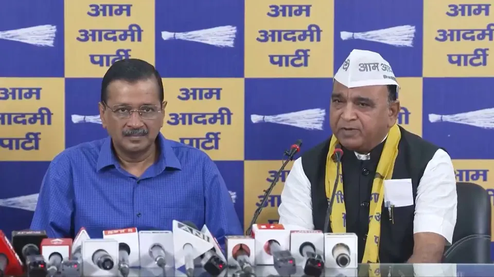 Veer Singh Dhingan joins AAP