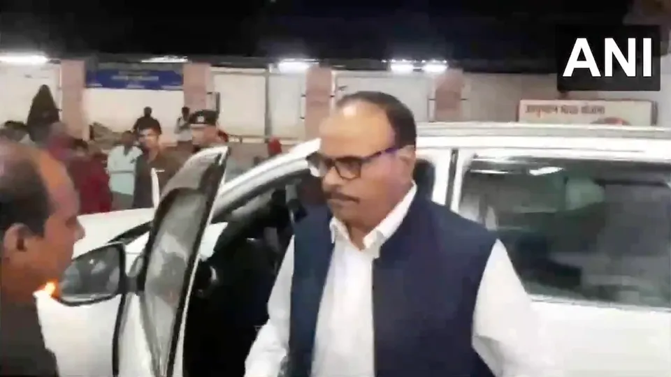 Brajesh Pathak arrives at Maharani Laxmi Bai Medical College in Jhansi on Saturday, November 16, 2024