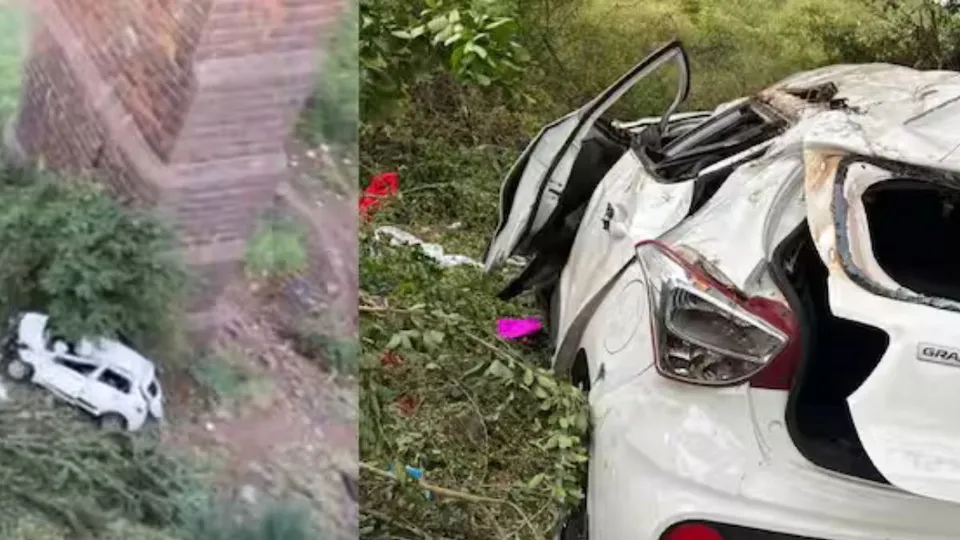 Krishna river near Sangli Accident Car Accident