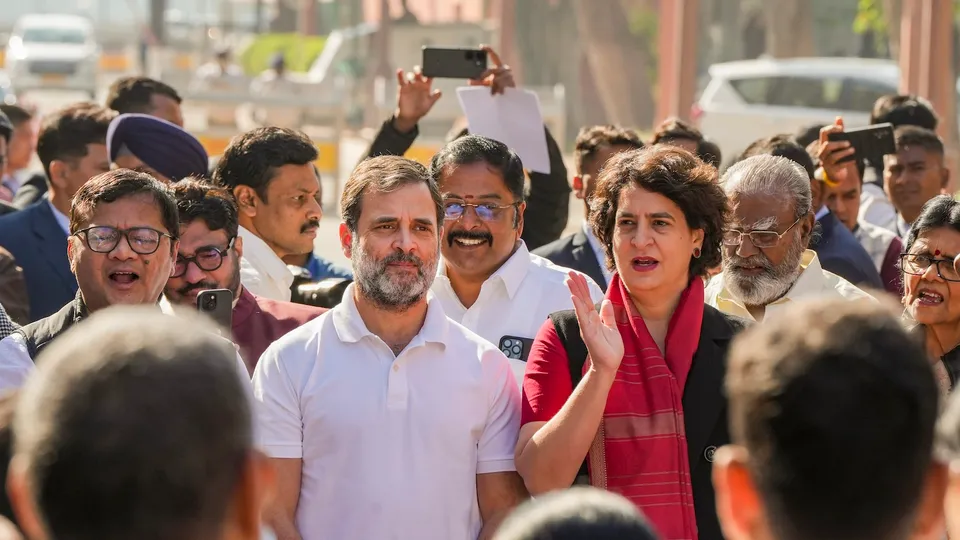 Rahul Gandhi with Priyanka Gandhi Vadra at a protest of opposition MPs during the Winter session of Parliament in New Delhi on Thursday, Dec. 5, 2024.