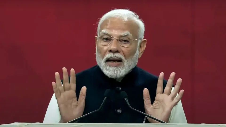 Prime Minister Narendra Modi addresses a gathering during the inauguration of Rising Rajasthan Global Investment Summit, in Jaipur, Monday, Dec. 9, 2024.