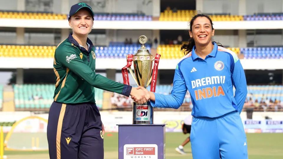 Gaby Lewis Smriti Mandhana India vs Ireland