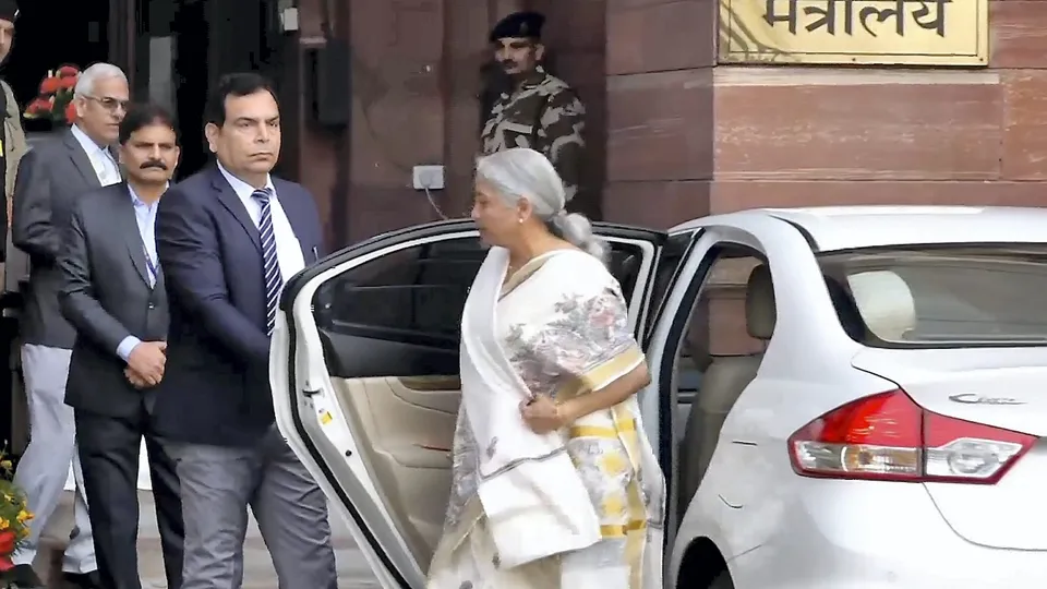 Nirmala Sitharaman arrives at the Finance Ministry ahead of the presentation of the ?Union Budget 2025-26 in New Delhi on Saturday, Feb. 1, 2025.