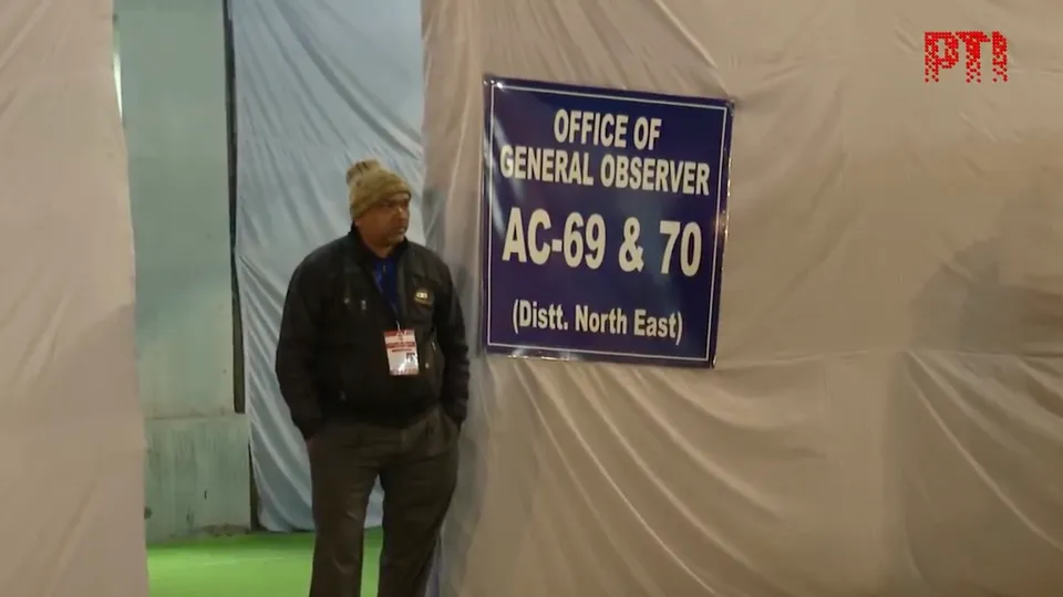 Early morning visuals of counting centre in Nandnagri, East Delhi.