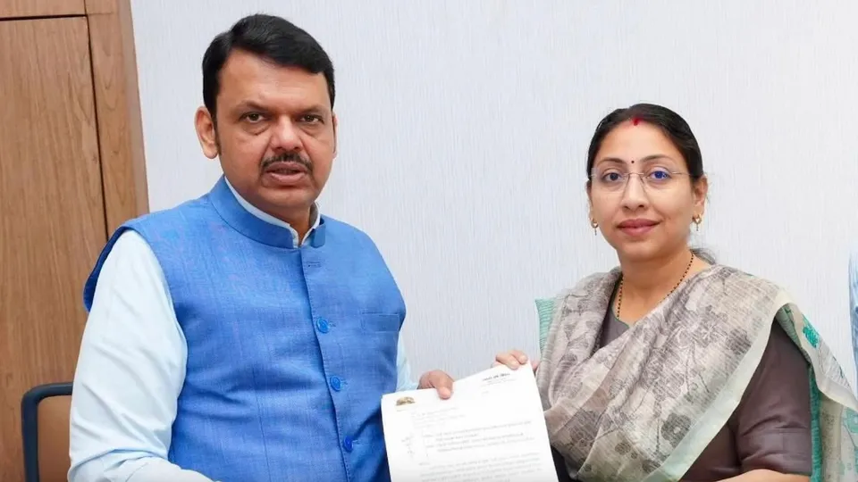 Devendra Fadnavis and Sneha Dube Pandit