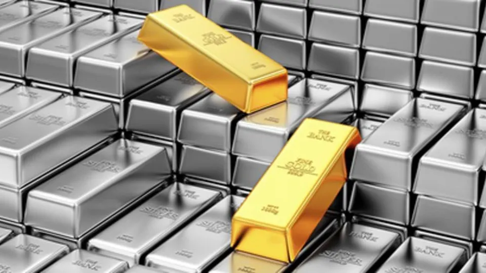 Gold and silver image