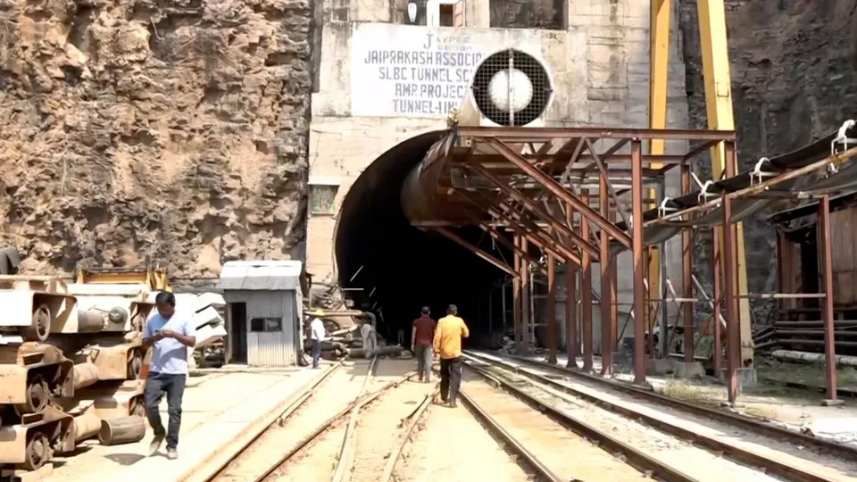 SLBC Tunnel Collapse Telangana tunnel collapse Srisailam