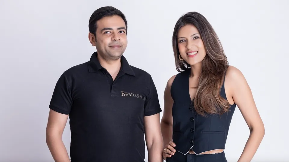 Anousha (right) and Shreyansh Chauhan