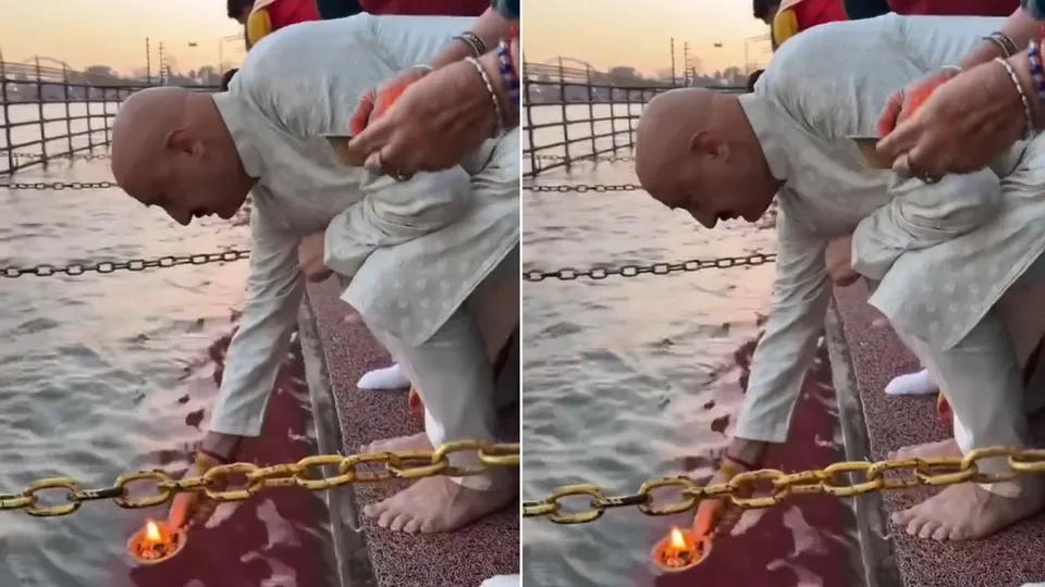 Anupam Kher in Haridwar image