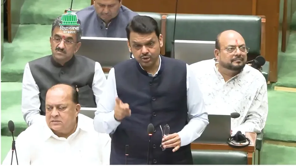 CM Devendra fadnavis speaking in Maharashtra assmebly image