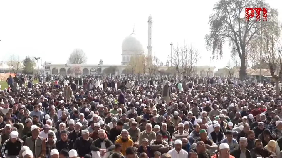 Muslims offering prayers in Jammu and Kashmir