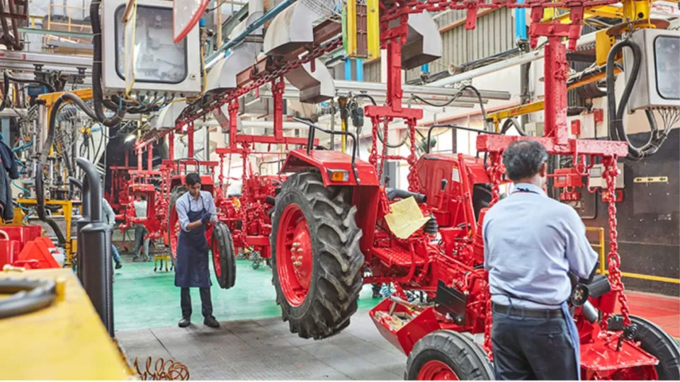 tractor image