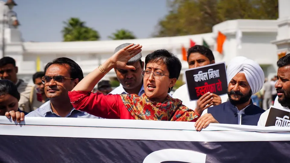 Kapil Mishra AAP MLA Protest Atishi