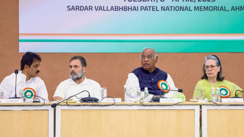 K C Venugopal Rahul Gandhi Mallikarjun Kharge Sonia Gandhi Congress