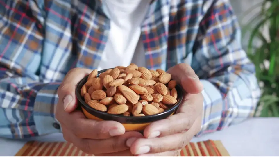 Almonds image