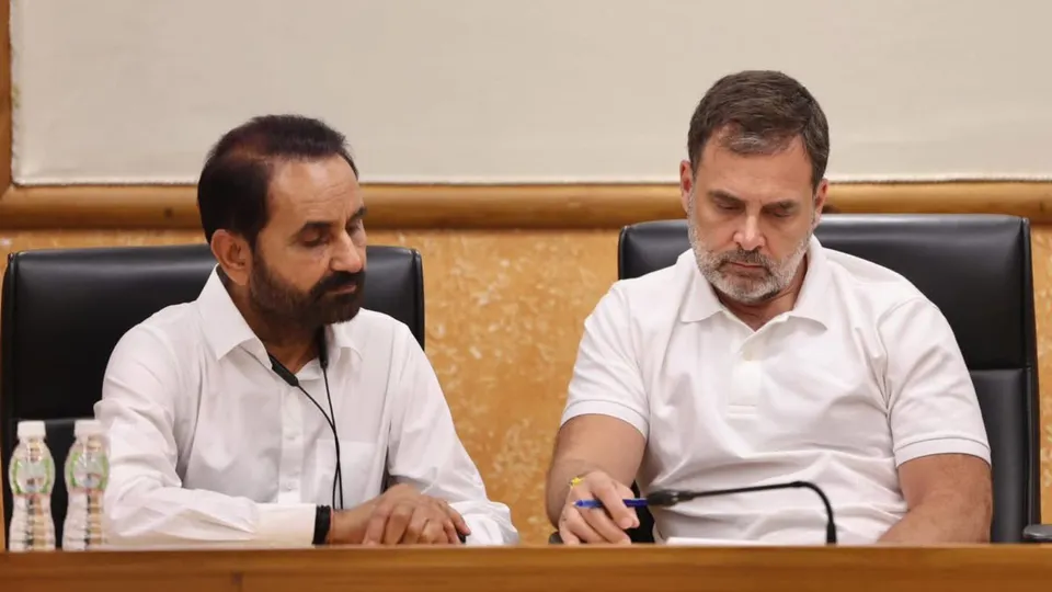 Shaktisinh Gohil Rahul Gandhi Gujarat Congress