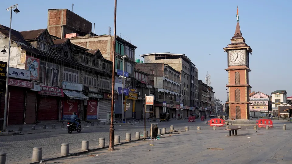 Lal Chowk market wears a deserted look during a strike call given by traders, transporters and other several organisations against the Pahalgam terror attacks in Srinagar on Wednesday, April 23, 2025.