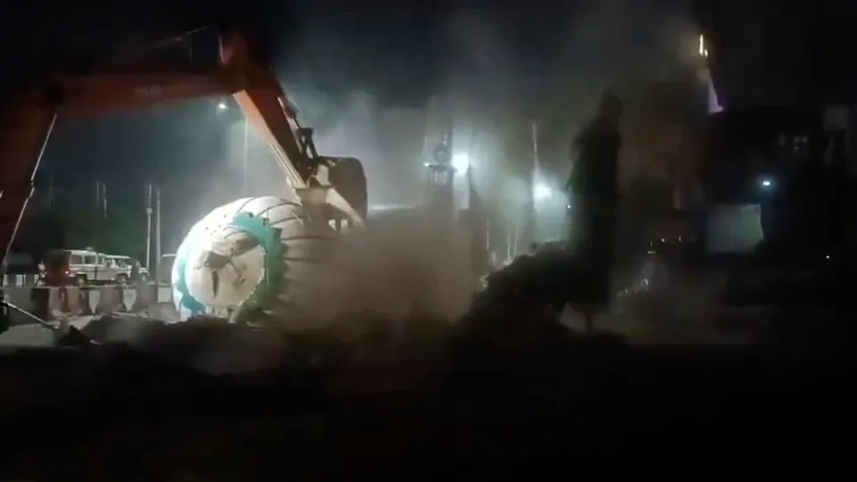 Rudrapur mazaar demolition