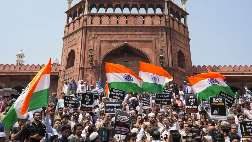 Muslims protest Pahalgam Attack Jama Masjid